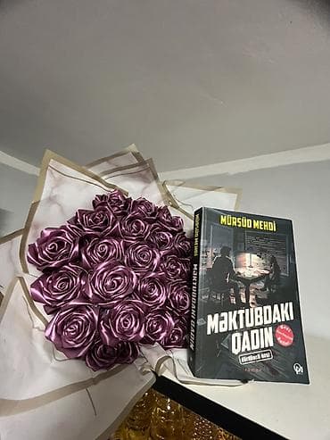 Hədiyyə dəsti: “Məktubdakı Qadın” kitabı + dekorativ gül buketi -