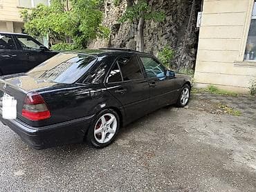 sukan satisi: Mercedes-Benz C-Class: 2.8 l | 1999 il Sedan — 1