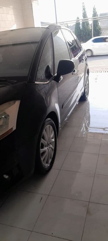qosqu satilir: Citroen C4: 1.6 l | 2007 il 294585 km Universal — 14