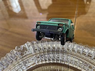 xrustal guldan: Sssr 1:43 ölçüdə Niva — 3