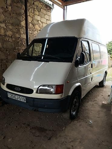 priora tekeri: Ford Transit: 2.5 l | 1997 il 350000 km Van body type — 10