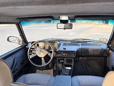 ravon r4 lizing: VAZ 21099 sedan - Kuzov: 4 qapılı sedan, qara rəng - Salon: parça — 4