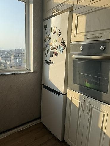 suseli dondurucu: Indesit iki qapılı soyuducu - Rəng: ağ - Üst hissə – soyuducu bölmə — 1