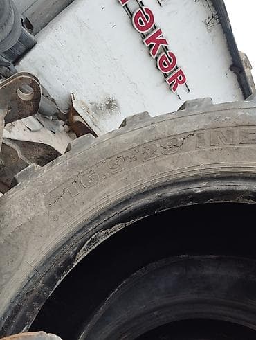 traktor teker: Aqrar texnika üçün iri ölçülü şinlər - Ölçü: 16.9‑28 - Növ: kənd — 2