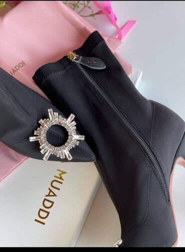 Qazanlar: Ölçü: 38, rəng - Qara, Yeni — 4