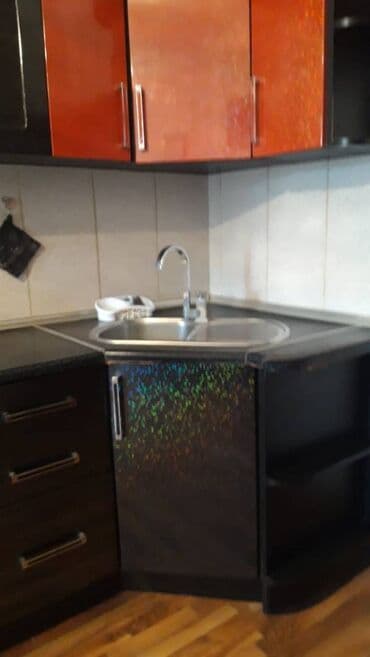 аренда квартир в баку без посредников: Yasamalda ətcilərdə yerləşən 17 mərtəbəli binanın 5-ci mərtəbəsində — 3