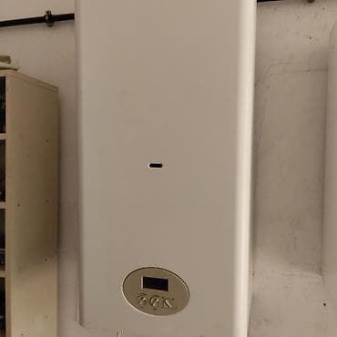 Kombi Thermona Çexiya istehsalı 24 kw Zemanetle Kombiye servis — 1