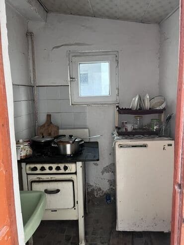 yaşmada həyət evləri: 15 kv. m, 1 otaqlı — 4