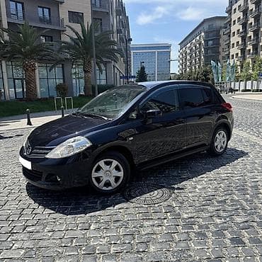 niva satisi: Nissan Tiida: 1.5 л | 2011 г. Хэтчбэк — 5
