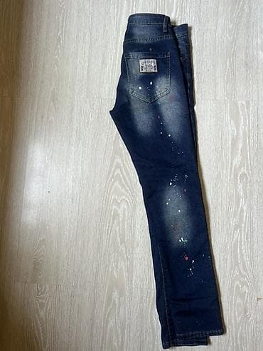 6 defe geyinilib!!!!!Boyalarla efektli tünd-mavi cins şalvar - Model at lalafo.az 6 defe geyinilib!!!!!Boyalarla efektli tünd-mavi cins şalvar - Model