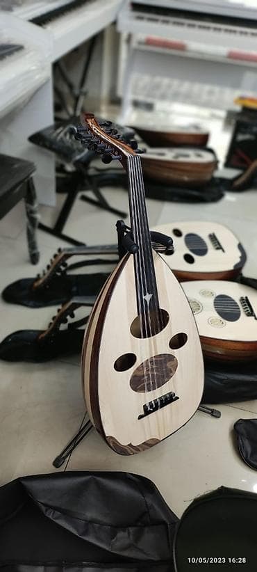 elektron gitara yolana: Ud, ərəb udu, ereb udu Rast musiqi alətləri mağazası. Əhmədli — 1