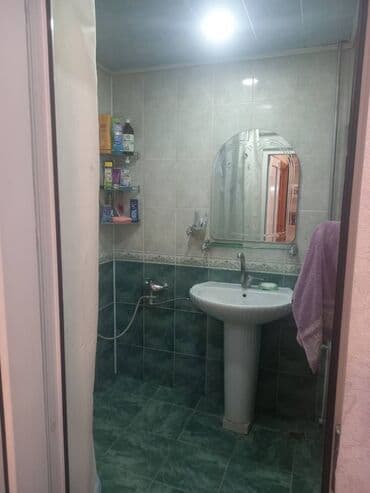 ucbucaq evlər: Bakı, 3 otaqlı, Köhnə tikili, m. Həzi Aslanov, 80 kv. m — 15