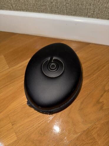 tek qulaq nausnik: Б/у Проводные Наушники, Beats by Dr. Dre, цвет - Черный — 1