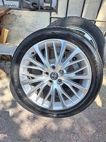 Toyota orijinal yüngül lehimli disklər və təkər komplekti R18 -