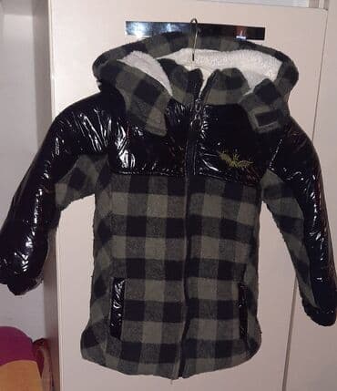 Uşaq geyimi və ayaqqabıları: Türkiyədən baha alınıb kurtka. içi yumşaq tüklüdü isti saxlayır — 1