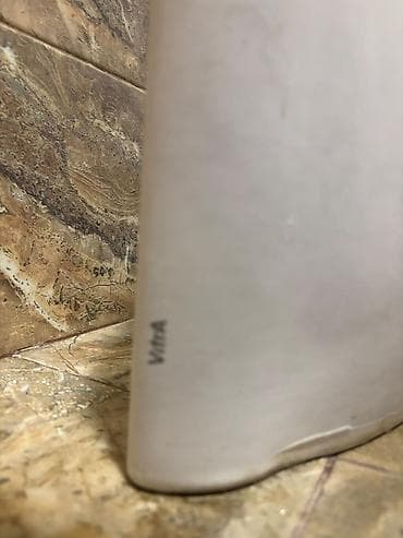 parda tul: VitrA asma tipli seramik əl-üz yuyan lavabosu və dayaq pedestalı - — 1