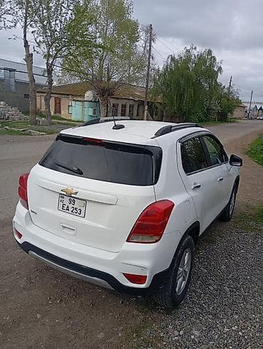 mercedes benz sprinter: Chevrolet Tracker: 1.4 l | 2018 il 100056 km Krossover — 3