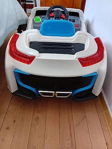 Uşaq üçün elektrik maşınları: Uşaq maşını işlək vəzyətdə
böyük maşındı
(barter olar) — 7