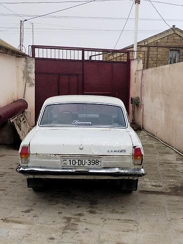 QAZ 24 Volga: 2.4 l | 1988 il 93230 km Sedan — 4