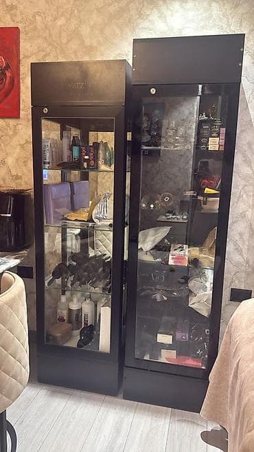 divan kreslo kreditle: Salon ucun vitrinler satilir
Biri 200 azn
Unvan Nəsimi 
Nika 1707 — 1