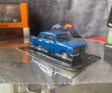 metbex tavan modelleri: Коллекционная модель Moskvich-412028 IZH blue 1982 DeAgostini Scale — 4