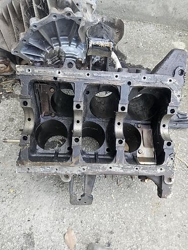 qezali avtomobiller: Nissan 3.3, 3.3 l, Benzin, 1998 il, İşlənmiş — 10