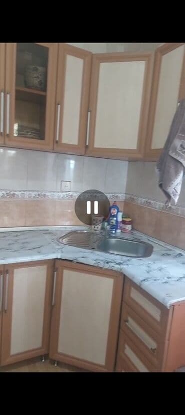 avanqard mebeller: Mətbəx mebeli komplekti pec moyka üstündə verilir600manat - Künc — 6