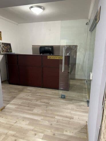 жилье у моря: Xətai metrosu Ali məhkəmənin arxasında 12 mərtəbəli binanın 1 ci — 10