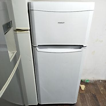 İşlənmiş 2 qapılı Indesit Soyuducu Satılır, Təkərli