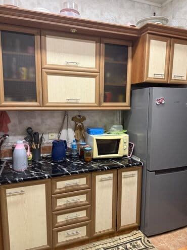 quxna mebil: Mətbəx mebel dəsti satılır - Künc yerləşimli, üst və alt dolablar — 3