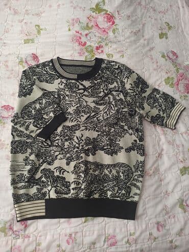 Təzə köynəkdir yumuşaq və əyində gözəl oturur — 2