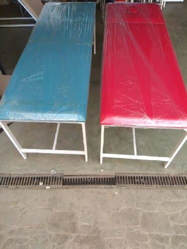 Kuşetka kosmetoloji və masaj üçün