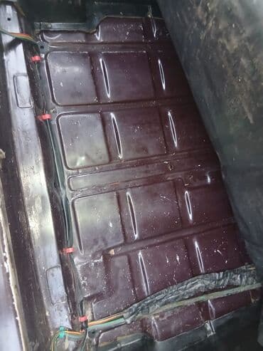 задняя фара на ниссан примера р12: LADA 2107 sedan Xüsusiyyətlər: - Korpus: sedan, 4 qapı - Rəng: tünd — 9