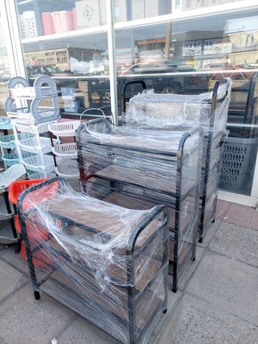 rəng: Ayaqqabi polkasi ayaqqabi refi plasmas ve demir materiallar 3,4 ve 5 — 4