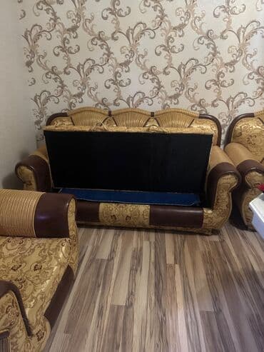 2 nəfərlik divan: Divan — 2