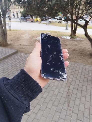 huawei nova 12: İdeal vəziyyətdə🏮
Heç bir problemi yoxdu🚀
 Dəyişəni üz ekran 🛠 — 4