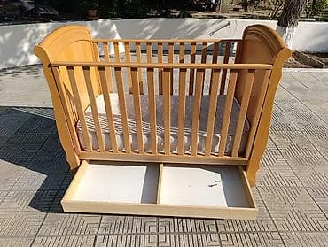 dowek: Uşaq beşiyi – təbii ağac rəngində, klassik dizayn. Xüsusiyyətlər: - — 1