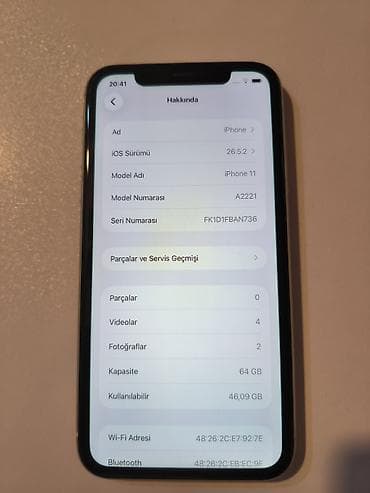 apple m1: IPhone 11, 64 GB, Qara, Face ID — 2