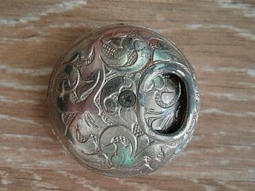 Qədim əşyalar.Antikvar futlyar