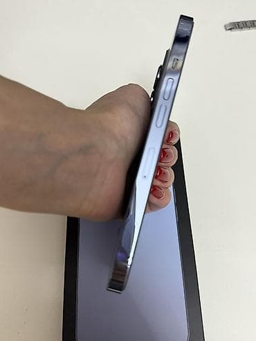 online kamera: IPhone 13 Pro, Sierra Blue, Face ID — 4