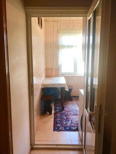 квартиры премиум класса: Баку, 3 комнаты, Вторичка, м. Халглар Достлугу, 80 м² — 3