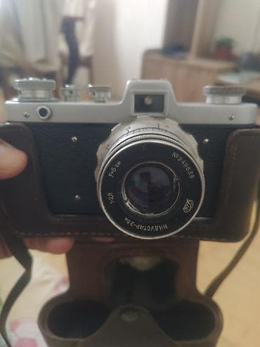 optika: ЗАРЯ Məhsul: Sovet istehsalı plyonka fotoaparatı + obektiv və dəri — 1