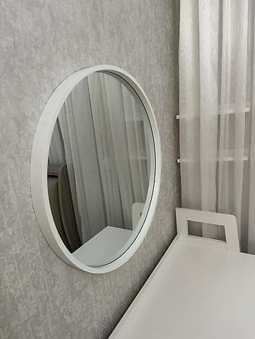 kafe masasi: Ağ rəngli makiyaj/konsol dəsti Daxildi komod oturacaq ve guzgu — 3