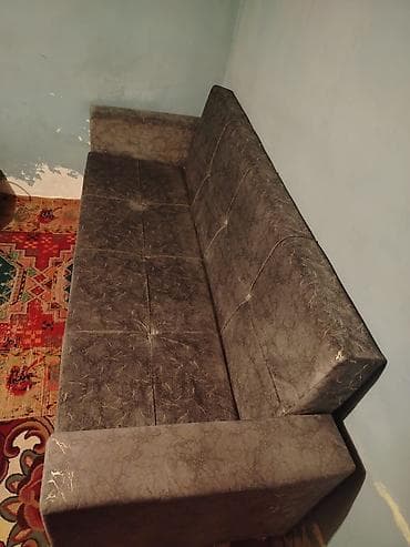 Divan, Açılan, Bazalı, Parça