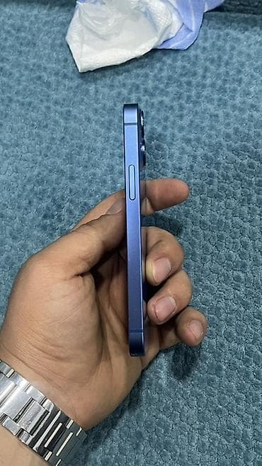 notebook ehtiyat hisseleri: IPhone 13, Mavi — 5