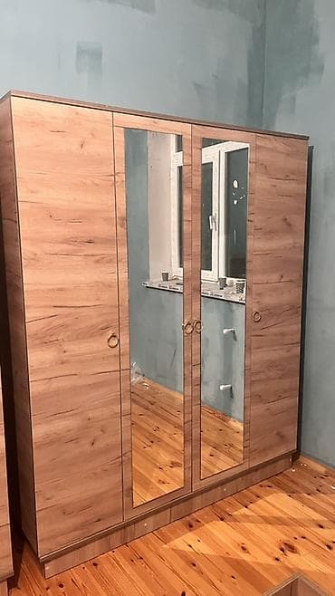 Yeni, 4 qapılı, Güzgülü, Qəhvəyi, Digər material, Açılan, Düz dolab