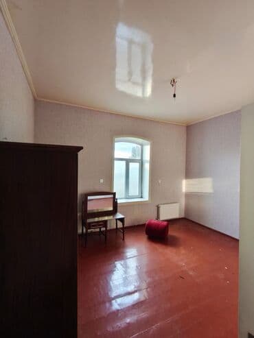 qutqaşınlı küçəsi: 3 otaqlı, 88 kv. m, Kredit var, Orta təmir — 6