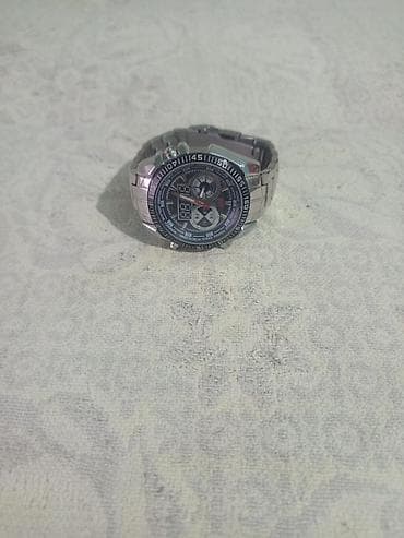 Smart qolbaqlar: Metal qolbaqlı, polad görünümlü kişi saatı analoq əqrəblər və rəqəmsal — 1