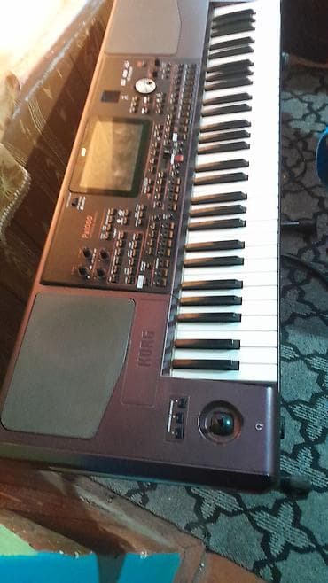 roland em 2000: Sintezator, Korg — 4