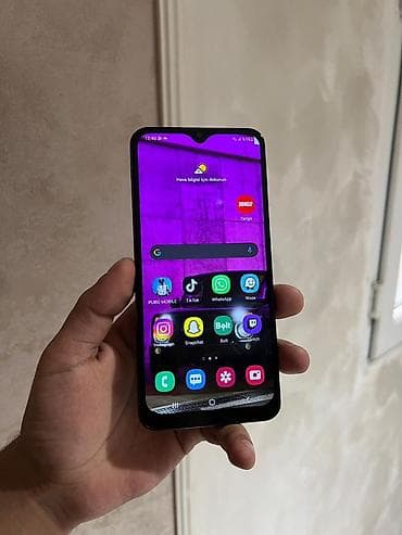 TV və video: Samsung Galaxy A50, 64 GB, rəng - Qara, Barmaq izi — 2